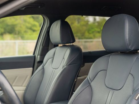 Used 2023 Kia Sorento SX Prestige image 22