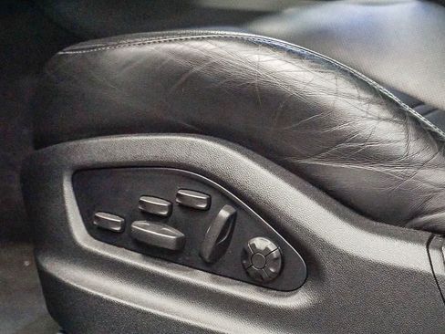 Certified 2022 Porsche Cayenne Turbo AWD/4WD image 21