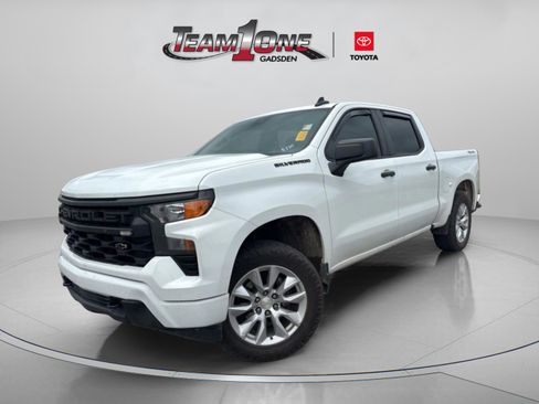 Used 2023 Chevrolet Silverado 1500 Custom w/ LPO, Dark Essentials Package AWD/4WD image 5