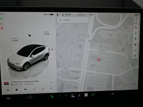 Used 2023 Tesla Model Y Long Range AWD/4WD image 15