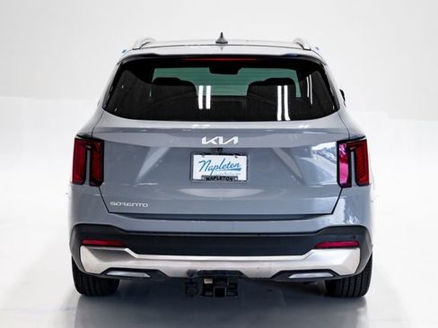 Used 2025 Kia Sorento SX FWD image 32