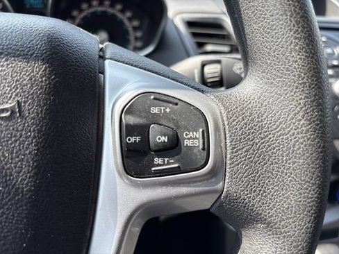 Certified 2017 Ford Fiesta SE FWD image 37
