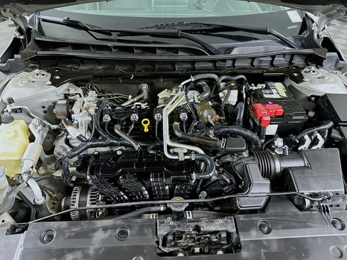 Used 2021 Nissan Altima 2.5 SV FWD image 30
