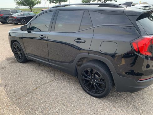 Used 2020 GMC Terrain SLE w/ Driver Convenience Package FWD image 5