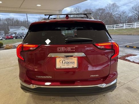 Used 2018 GMC Terrain SLT w/ Preferred Package image 8