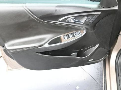 Used 2024 Chevrolet Malibu LT FWD image 15