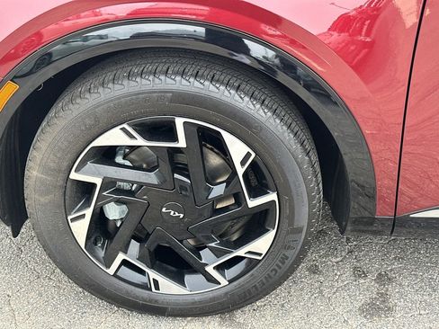 Certified 2023 Kia Sportage SX FWD image 11