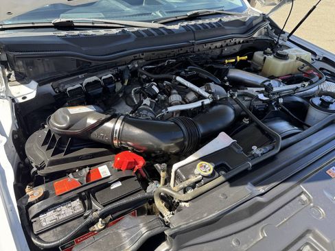 Used 2018 Ford F250 XL w/ Power Equipment Group AWD/4WD image 25