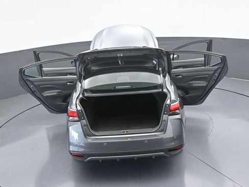 Used 2023 Nissan Versa SV image 65