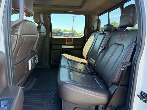 Used 2017 Ford F250 King Ranch w/ King Ranch Ultimate Package AWD/4WD image 11