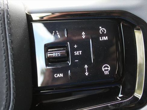 New 2025 Land Rover Range Rover Sport SV Edition Two image 35