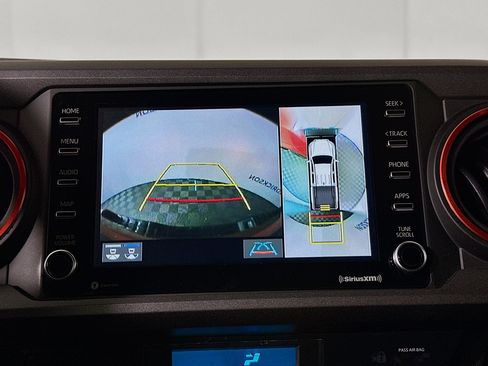 Used 2023 Toyota Tacoma TRD Sport image 25