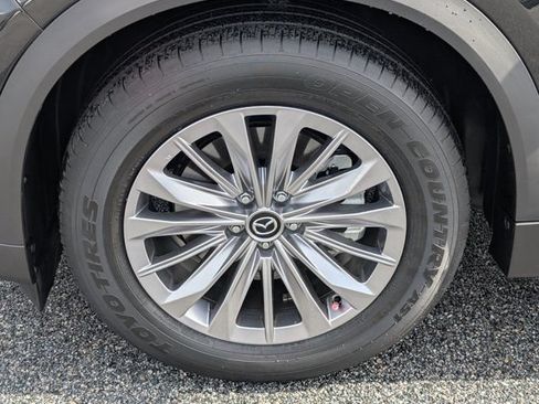 Used 2025 MAZDA CX-90 3.3 Turbo w/ Preferred Package AWD/4WD image 13