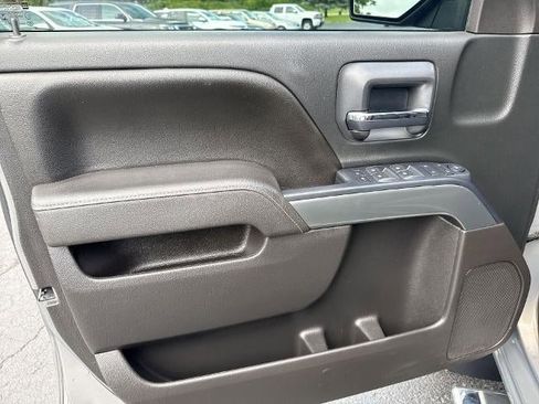 Used 2017 Chevrolet Silverado 1500 LT w/ All Star Edition AWD/4WD image 22