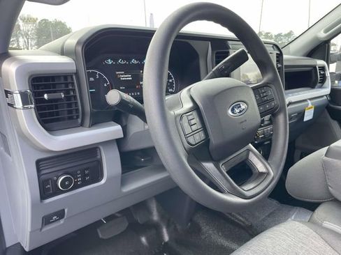 New 2026 Ford F450 XL w/ 360-Degree Camera Package AWD/4WD image 16