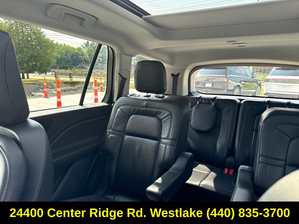 Used 2025 Lincoln Aviator Reserve w/ Jet Appearance Package AWD/4WD image 17