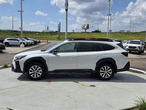 New 2025 Subaru Outback Premium image 6