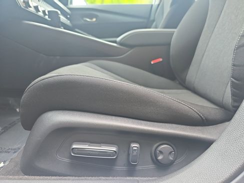 Used 2025 Honda Accord SE image 27