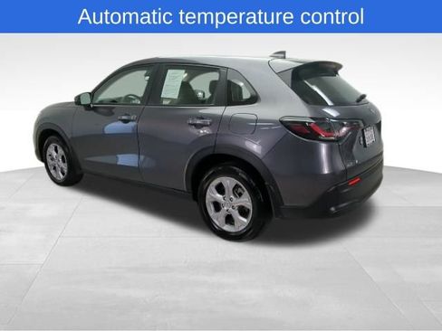 Used 2023 Honda HR-V LX image 5