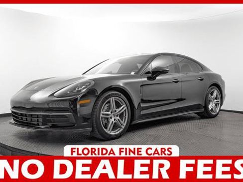 Used 2018 Porsche Panamera 4 w/ Premium Package AWD/4WD image 1