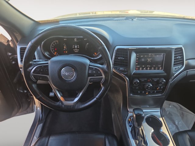 Used 2018 Jeep Grand Cherokee Limited AWD/4WD image 10