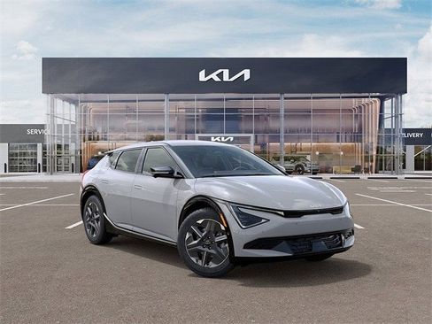 New 2025 Kia EV6 Light w/ Light LR Technology Package image 8