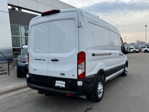 New 2026 Ford Transit 250 148 Medium Roof Extended AWD w/ Load Area Protection Package image 31