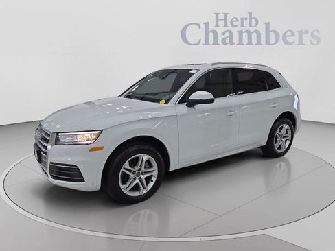 Used 2019 Audi Q5 2.0T Premium w/ Convenience Package AWD/4WD image 10