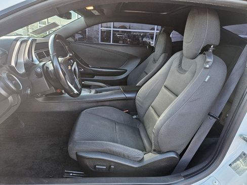 Used 2015 Chevrolet Camaro LT w/ RS Package image 11