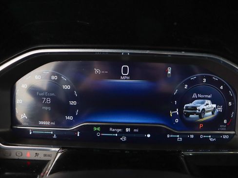 Used 2023 Chevrolet Silverado 1500 LT Trail Boss w/ Protection Package AWD/4WD image 16