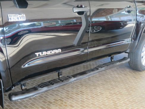 Used 2019 Toyota Tundra SR5 AWD/4WD image 82