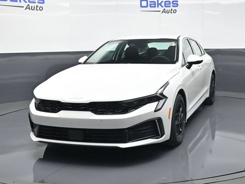 New 2026 Kia K5 LXS FWD image 4