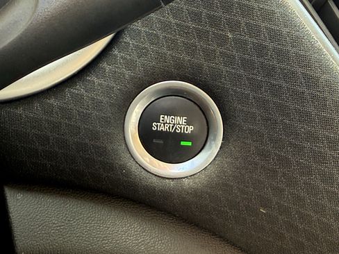 Used 2024 Chevrolet Malibu LT image 27