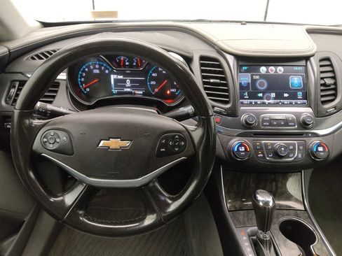 Used 2015 Chevrolet Impala LTZ FWD image 22