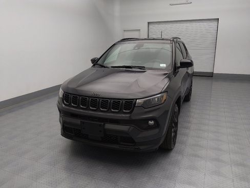 Used 2024 Jeep Compass Latitude w/ Altitude Special Edition image 15