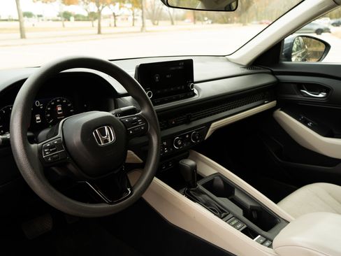 Certified 2024 Honda Accord LX image 16
