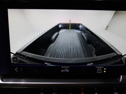 Used 2024 Chevrolet Silverado 2500 LTZ w/ LTZ Convenience Package image 59