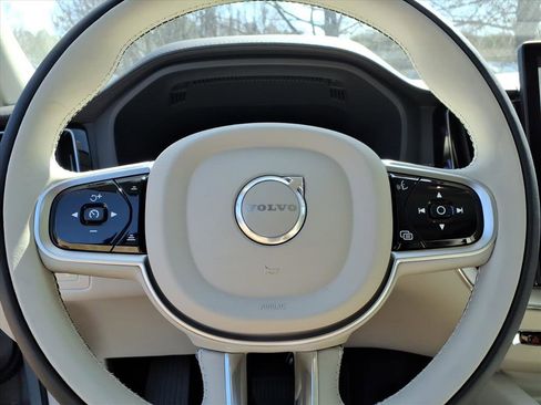 New 2026 Volvo XC60 T8 Ultra w/ Protection Package Premier AWD/4WD image 26