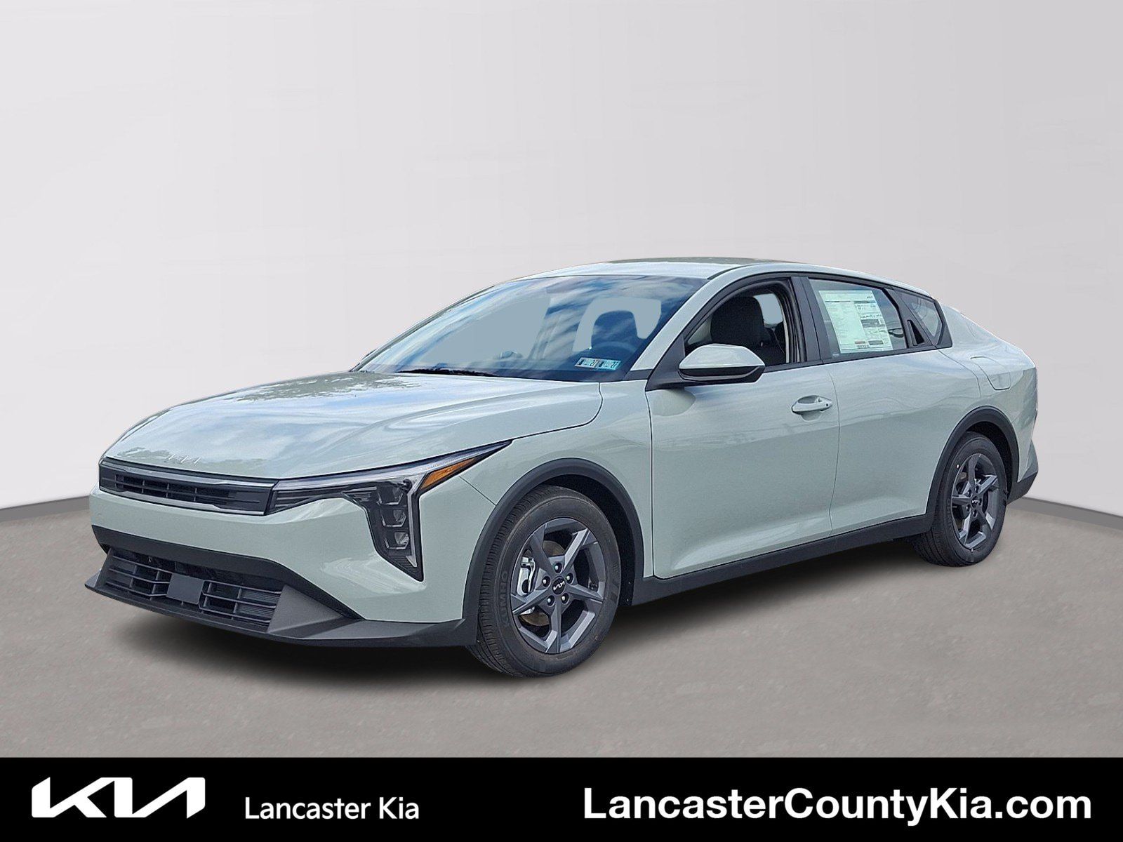New 2026 Kia K4 FWD image 1