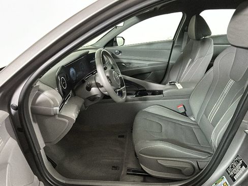 Certified 2023 Hyundai Elantra SEL w/ Convenience Package FWD image 15
