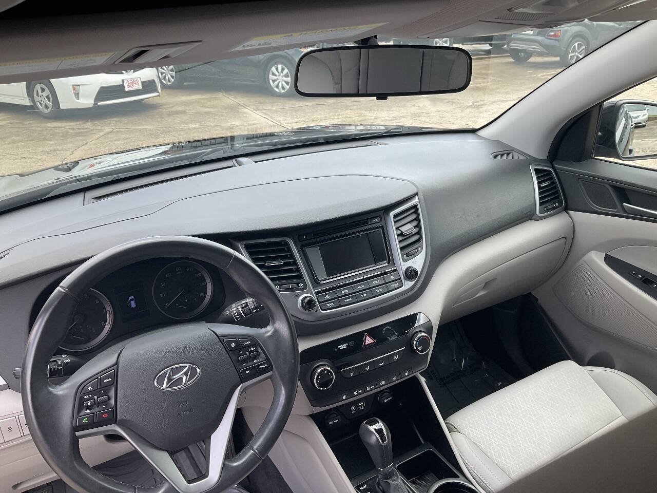 Used 2017 Hyundai Tucson Sport FWD image 14