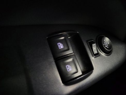 Used 2015 Chevrolet Colorado Z71 image 27