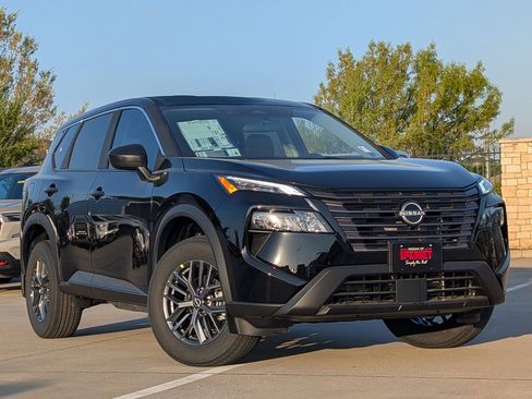 New 2026 Nissan Rogue S FWD image 2