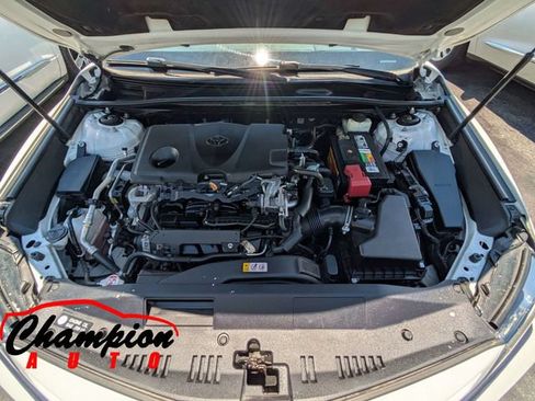 Used 2018 Toyota Camry XSE w/ Audio Package FWD image 15