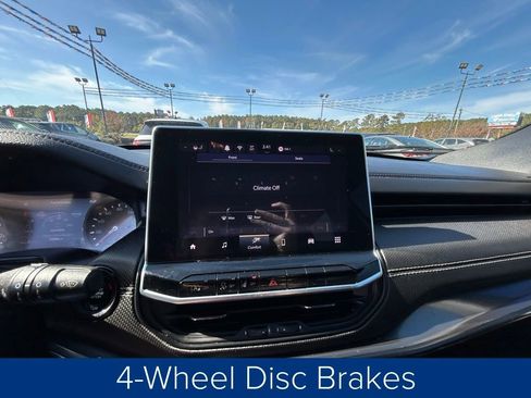 Used 2024 Jeep Compass Latitude w/ Convenience Group image 36