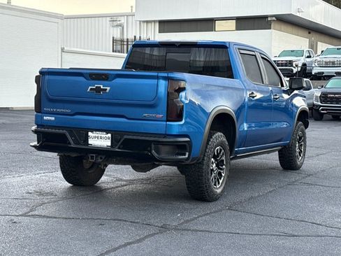 Used 2022 Chevrolet Silverado 1500 ZR2 image 3