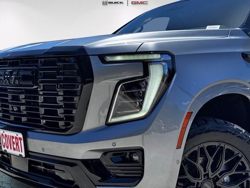 New 2026 GMC Yukon Denali w/ Denali Reserve Package AWD/4WD image 6