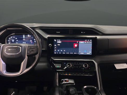 Used 2022 GMC Sierra 1500 Denali AWD/4WD image 11
