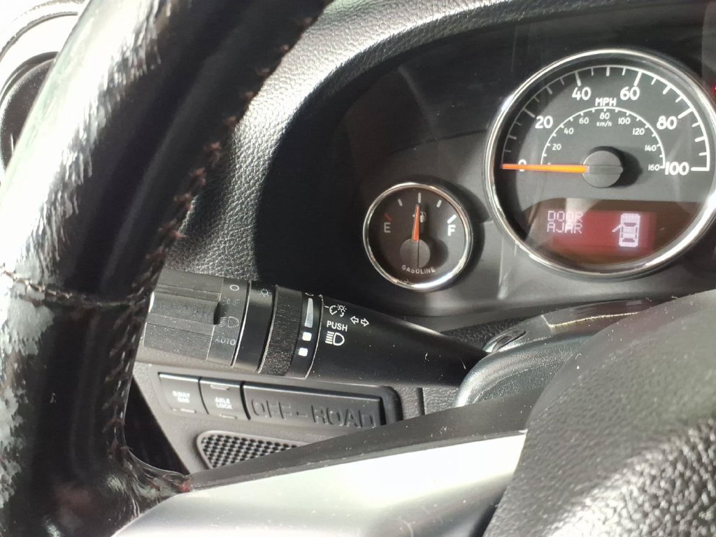 Used 2013 Jeep Wrangler Unlimited Rubicon AWD/4WD image 21