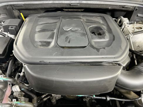 Used 2021 Jeep Grand Cherokee Limited AWD/4WD image 30